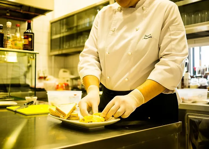 Bebis 3* Kokkino Nero