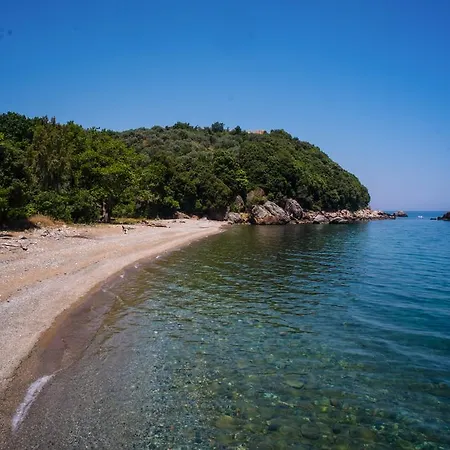 Отель Bebis Коккино-Неро