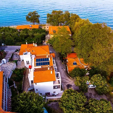 Bebis Отель Коккино-Неро